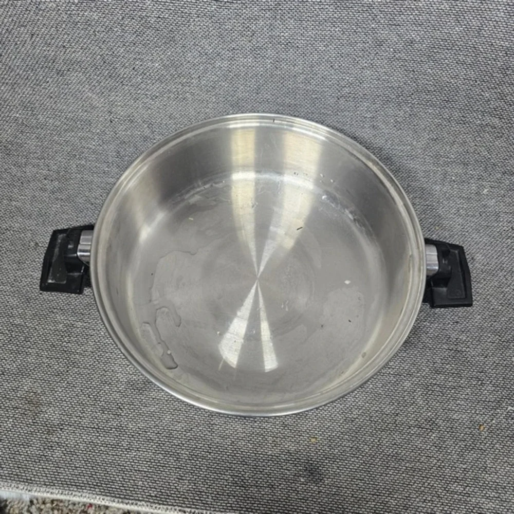 Vintage Stainless Steel Stockpot 10.5 Inch Dual Handle Deep Skillet Pan
